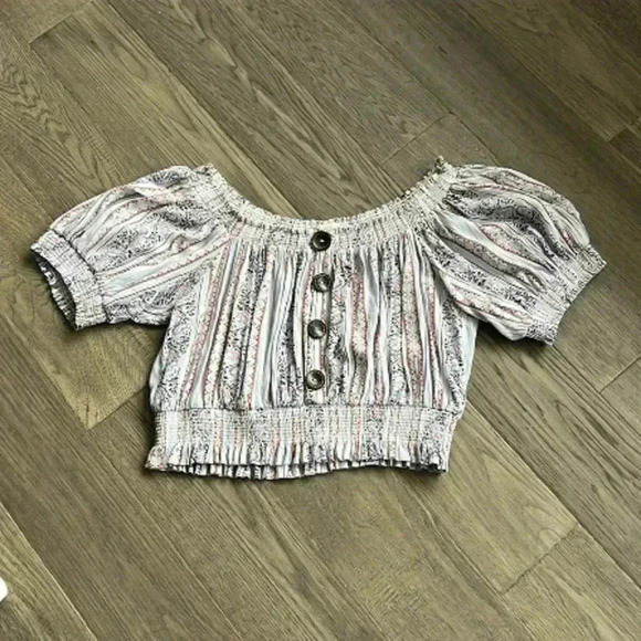 🌸4/$30🌸rebellion Again | Boho Off The Shoulder Paisley And Floral Crop Top - Picture 1 of 10